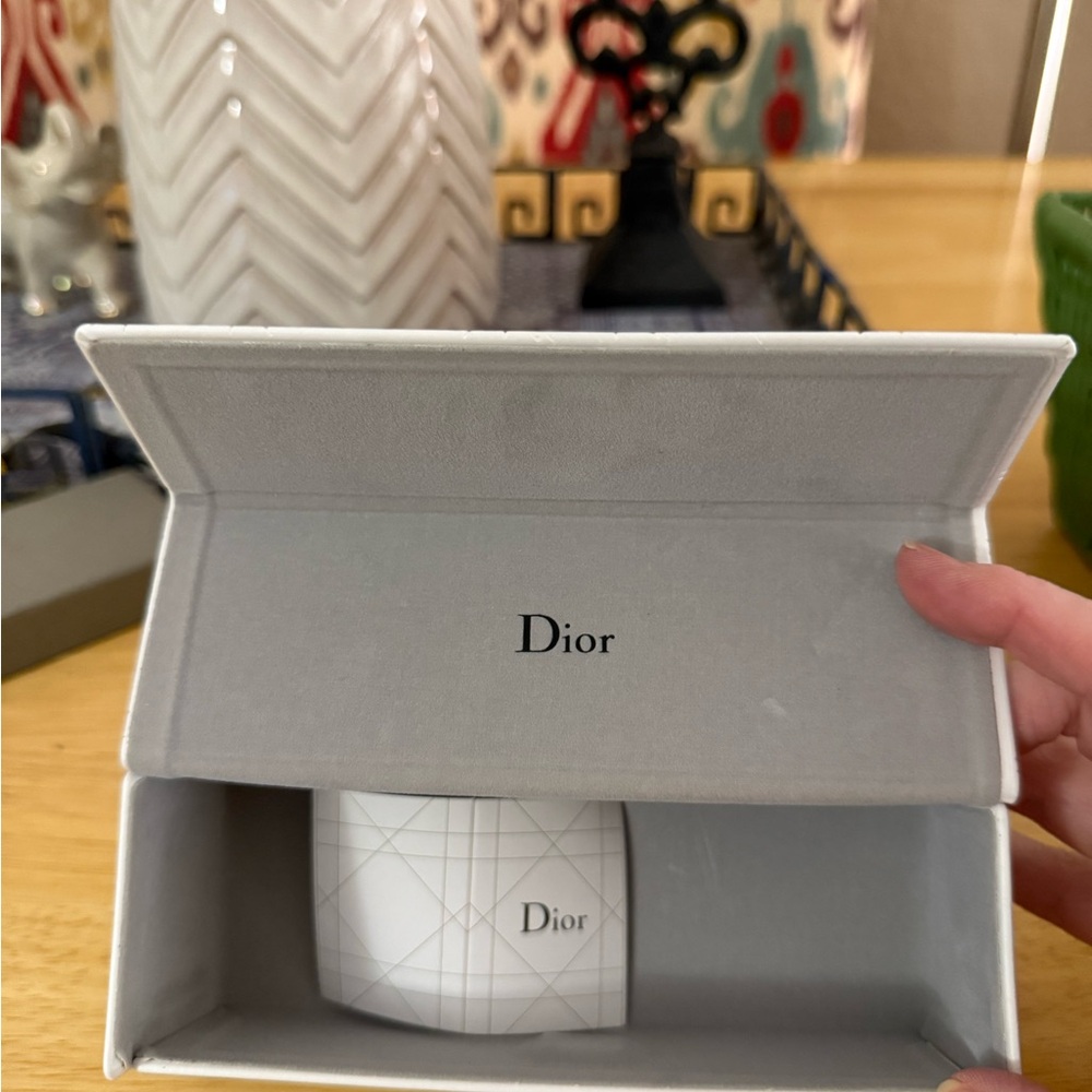 Dior Elegant Gray and White Box Set - Picture 3 of 3